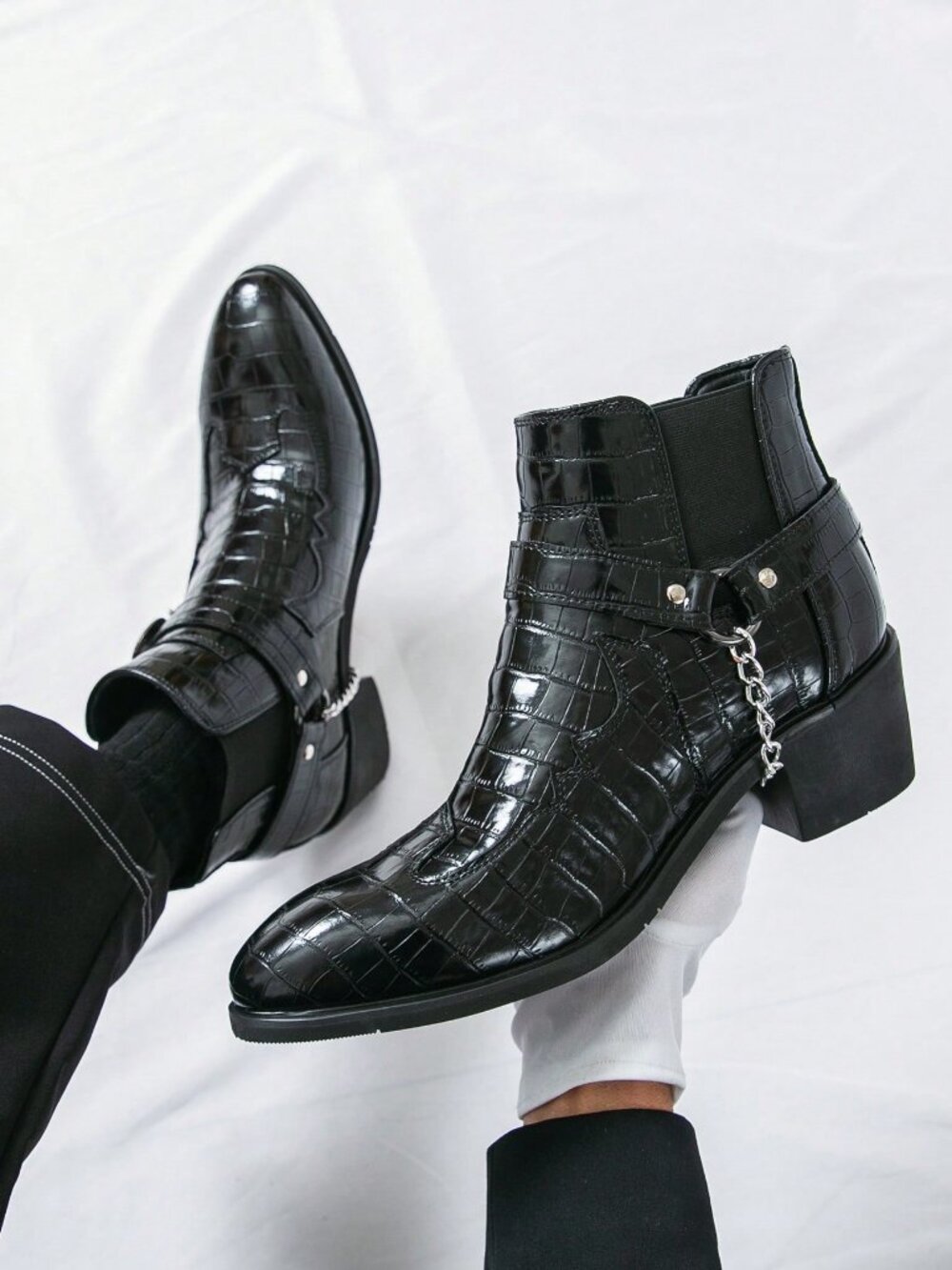 Black Business Men's Slip-On Pointed Toe Oxfords - Picture 5 of 10